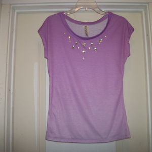 RANSOM LOVELY IN LAVENDER BLING SHORT SL TOP SM